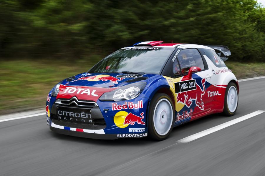  Citroen DS3 WRC 2011 года  (фото 40 из 54)